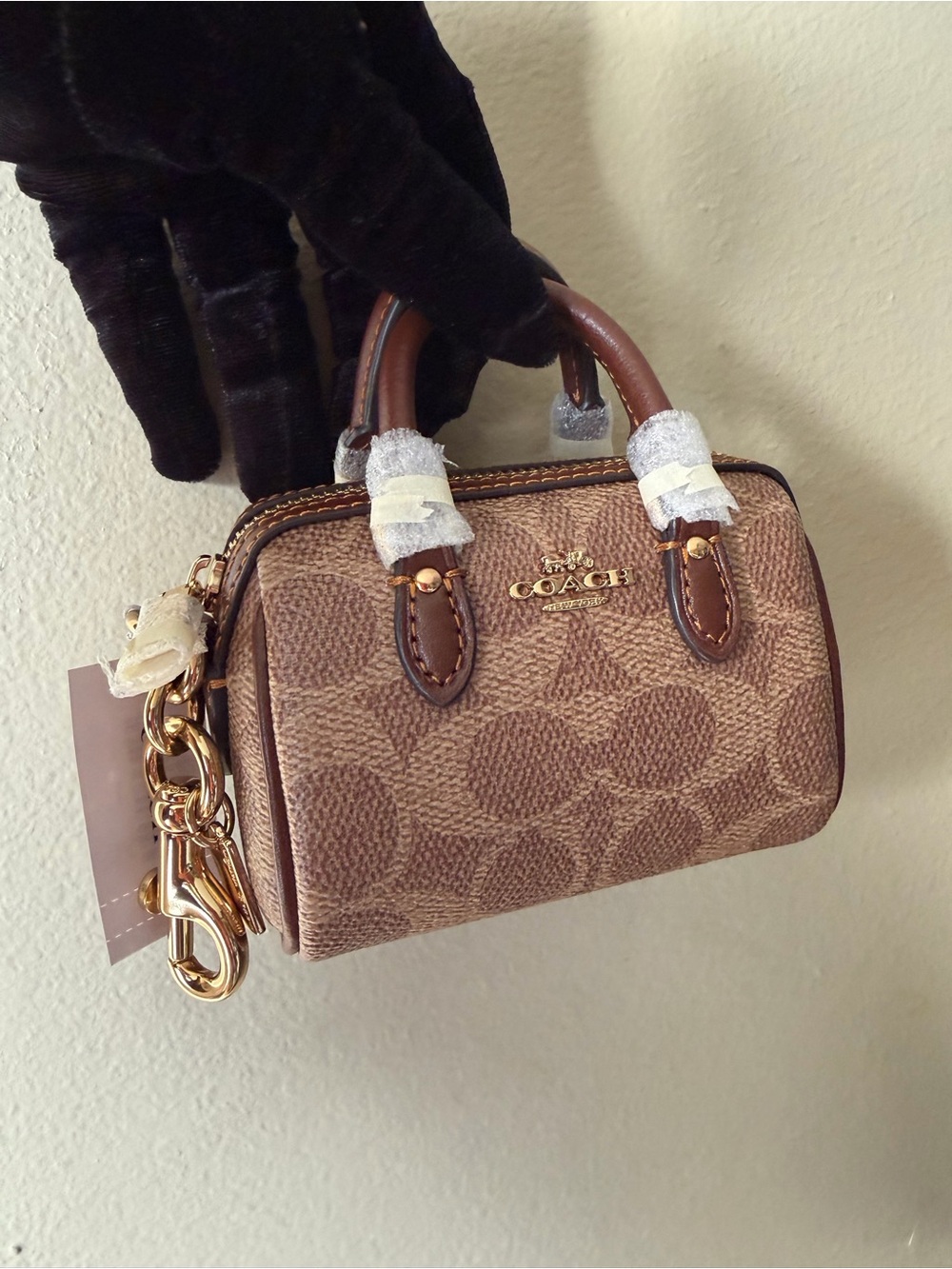 Coach Mini Rowan bag Charm. NWT - Picture 7 of 10